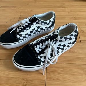 Platform checkered vans